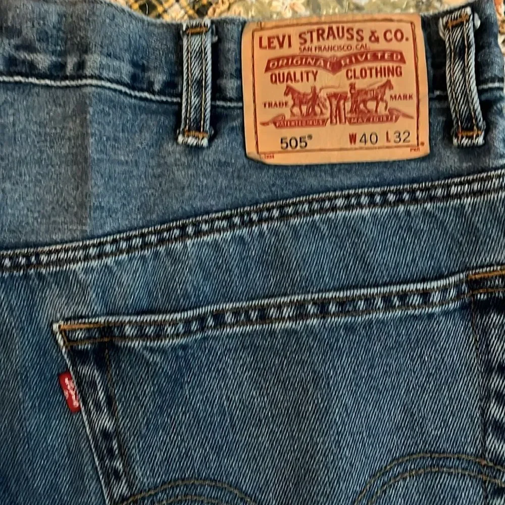 Levi’s regular fit 505